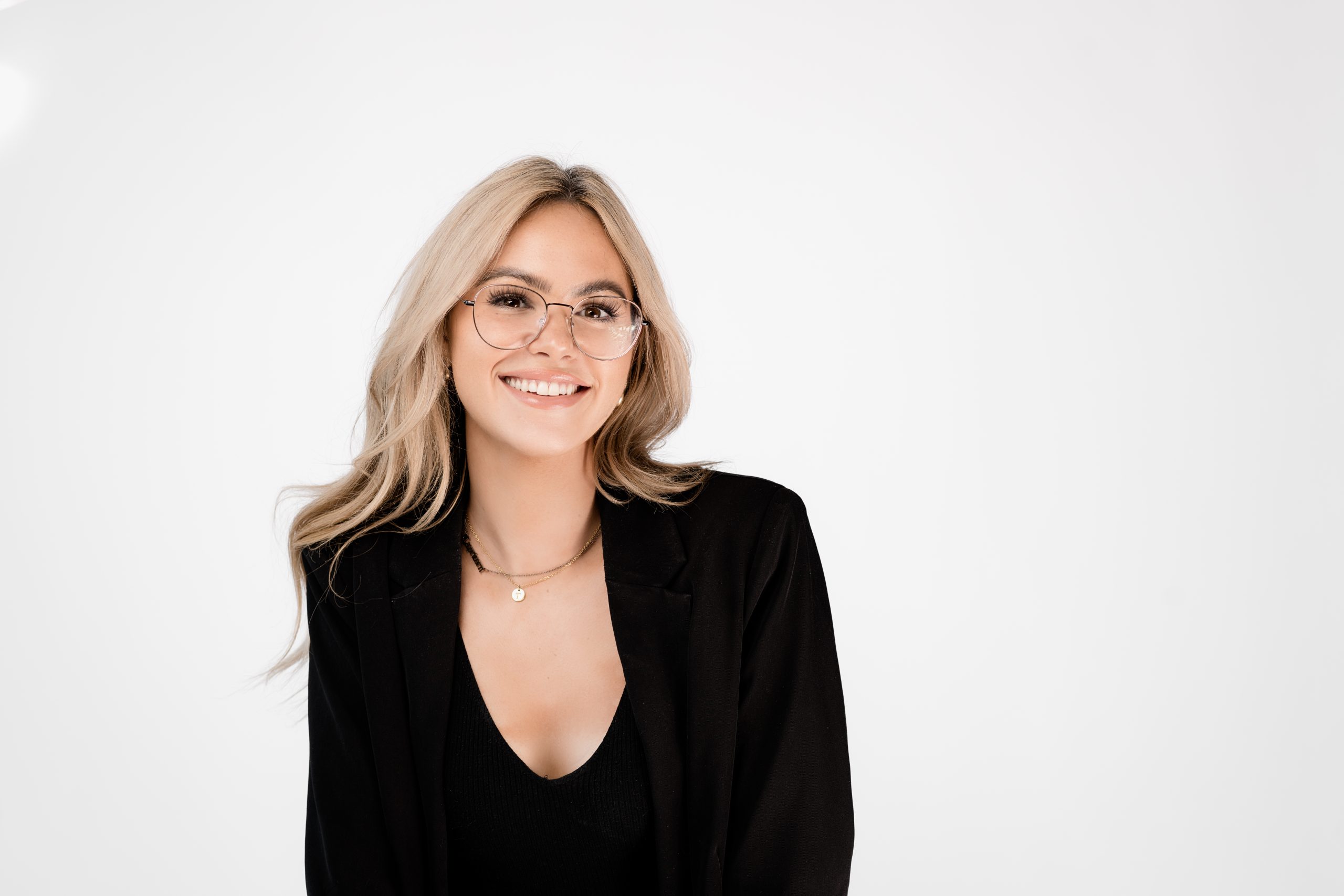 Chelsie Wong, Salon Leader HS Studio Salon Spa in Halifax